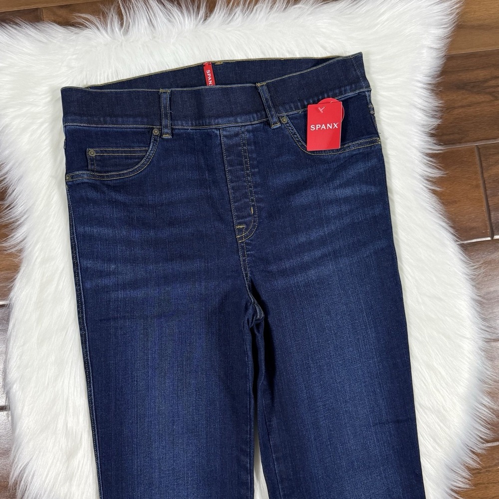 Spanx Women's Size Medium Midnight Shade Flare Pull On‎ Denim Jeans 20327R - Picture 2 of 8